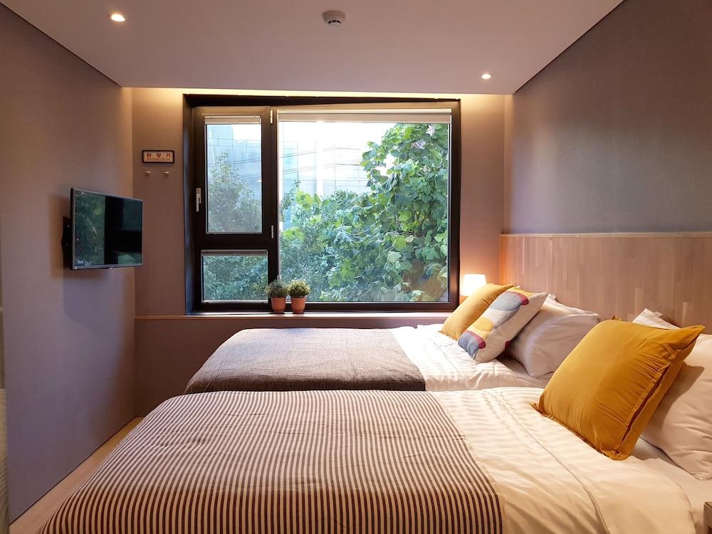 Hostel Cleo Seoul Hongdae 外观 照片