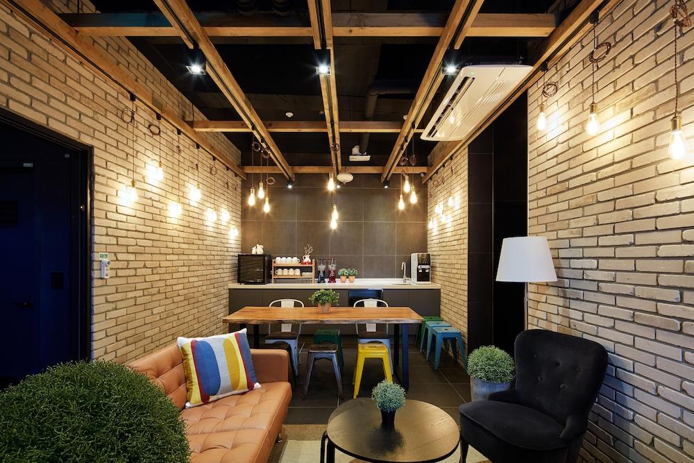 Hostel Cleo Seoul Hongdae 外观 照片